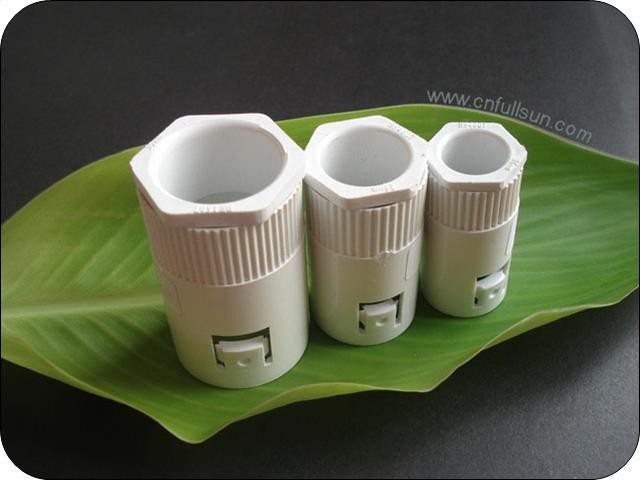 ПВХ женский адаптер с Бушем для гибкой трубы