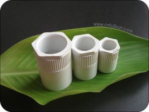 Переходник из ПВХ с одиночной втулкой